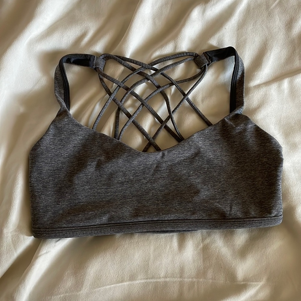 LULULEMON BRA